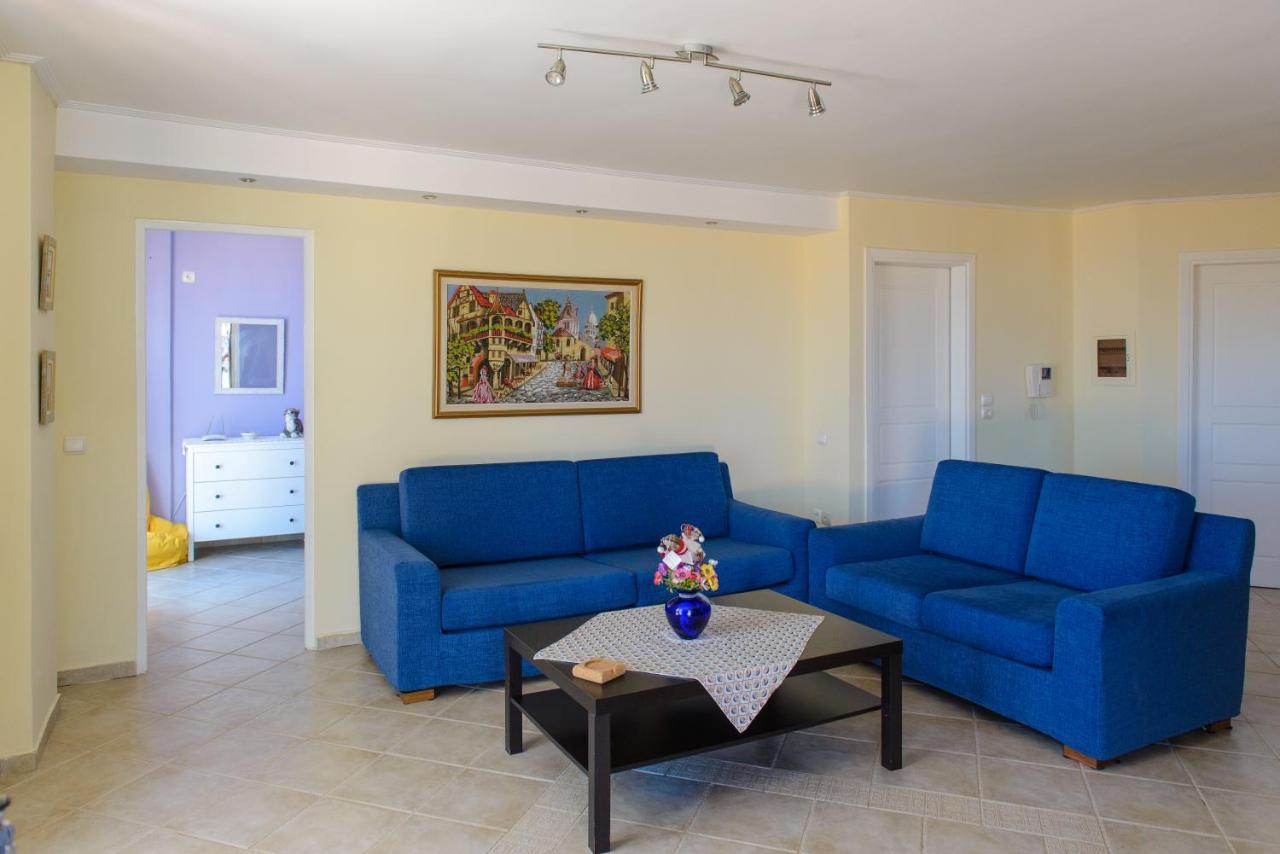 Vila Artemis Riviera Exteriér fotografie
