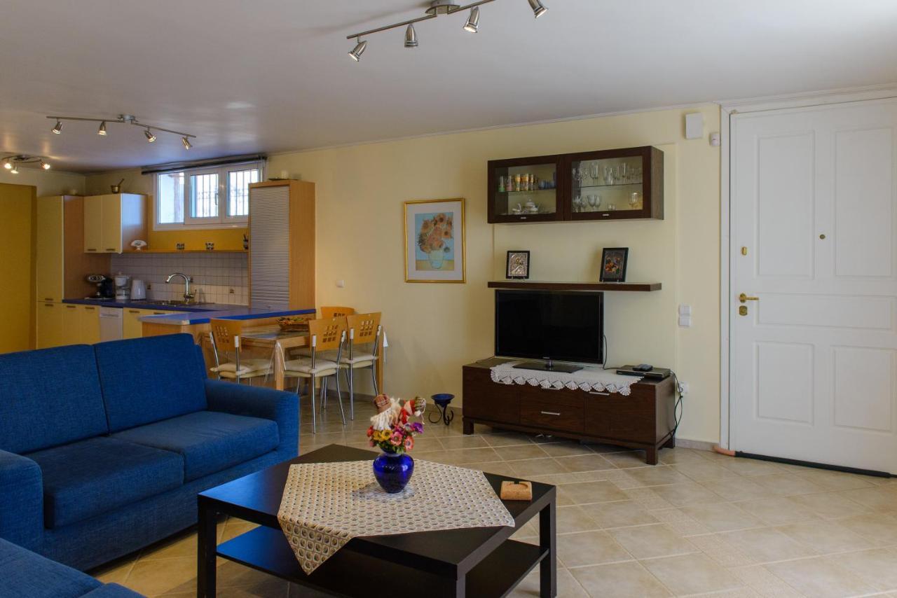 Vila Artemis Riviera Exteriér fotografie