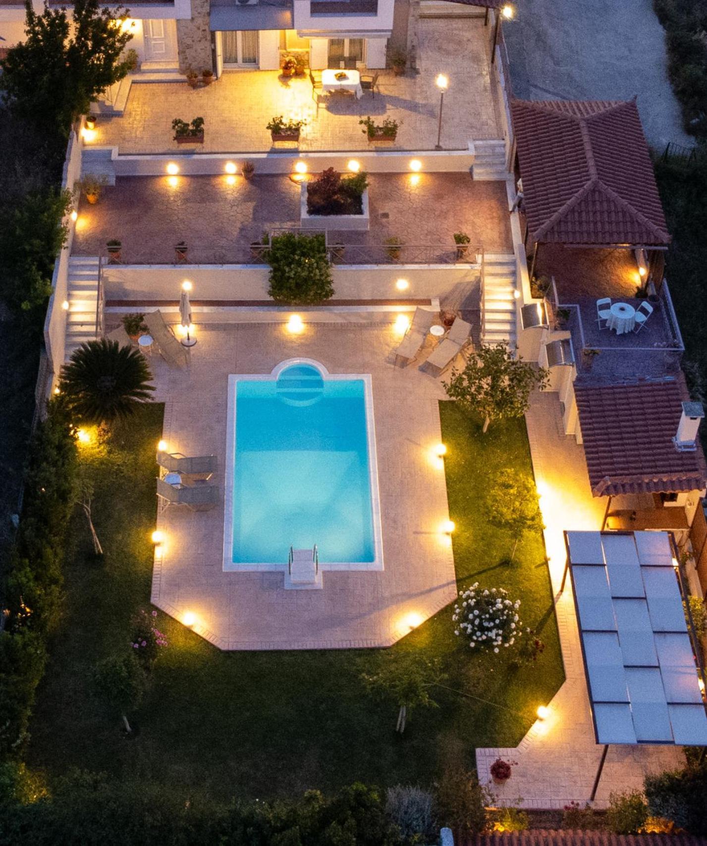 Vila Artemis Riviera Exteriér fotografie
